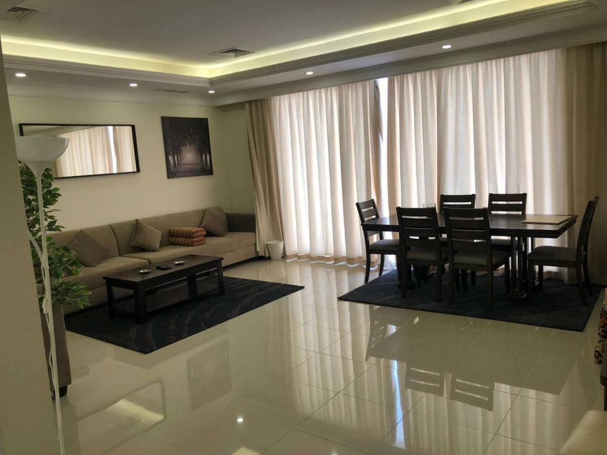 The Diamonds Apartment อัลคีราน ภายนอก รูปภาพ